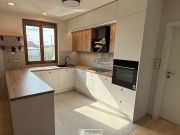 Korpus BÍLÁ PERLIČKA PEARL WHITE 8100 PE_NK PEARL WHITE 8100 PE+DUB ENDGRAIN KLASIK K5414 RO_PD K 349 RT