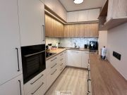 Korpus ŠEDÁ PERLIČKA 112 PE_NK MANDLOVÁ JASMÍN 564 PE_Skříňky+PD-H3730 ST10 HICKORY PŘÍRODNÍ..