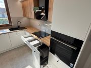 Korpus BÍLÁ PERLIČKA PEARL WHITE 8100 PE_NK PEARL WHITE 8100 PE+DUB ENDGRAIN KLASIK K5414 RO_PD K 349 RT