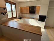 Korpus BÍLÁ PERLIČKA PEARL WHITE 8100 PE_NK PEARL WHITE 8100 PE+DUB ENDGRAIN KLASIK K5414 RO_PD K 349 RT
