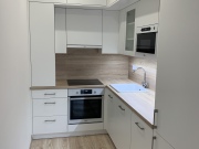 Korpus BR BÍLÁ PERLIČKA SPAN 605 PE_NK BR BÍLÁ PERLIČKA SPAN 605 PE_PD+ZP-H1145 ST10 DUB BARDOLINO PŘÍRODNÍ
