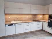 Korpus-BR-BILA-PERLICKA-SPAN-605-PE_NK-KREMOVE-BEZOVA-U222-ST9_PDZP-K5414-AW-DUB-ENDGRAIN