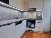 Korpus BR ŠEDÁ PERLIČKA 112 PE_NK CHAMPAGNE 7045 SU_PD+ZP-4299 UE DARK ATELIER